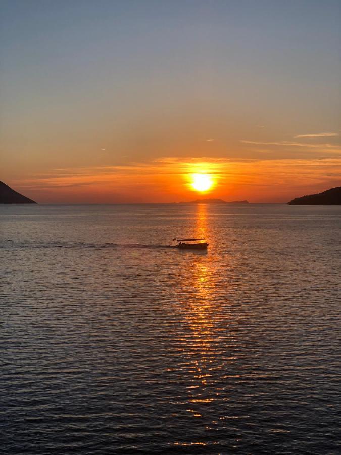 Kekova Hotel 2*
